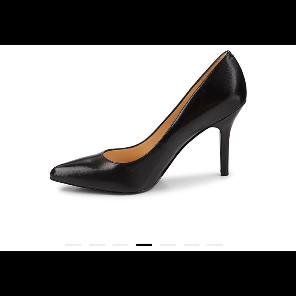 Nine West Shimmer Pump